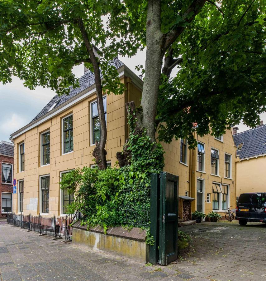 De Olde Signorie Bed & Breakfast Leeuwarden Exterior photo